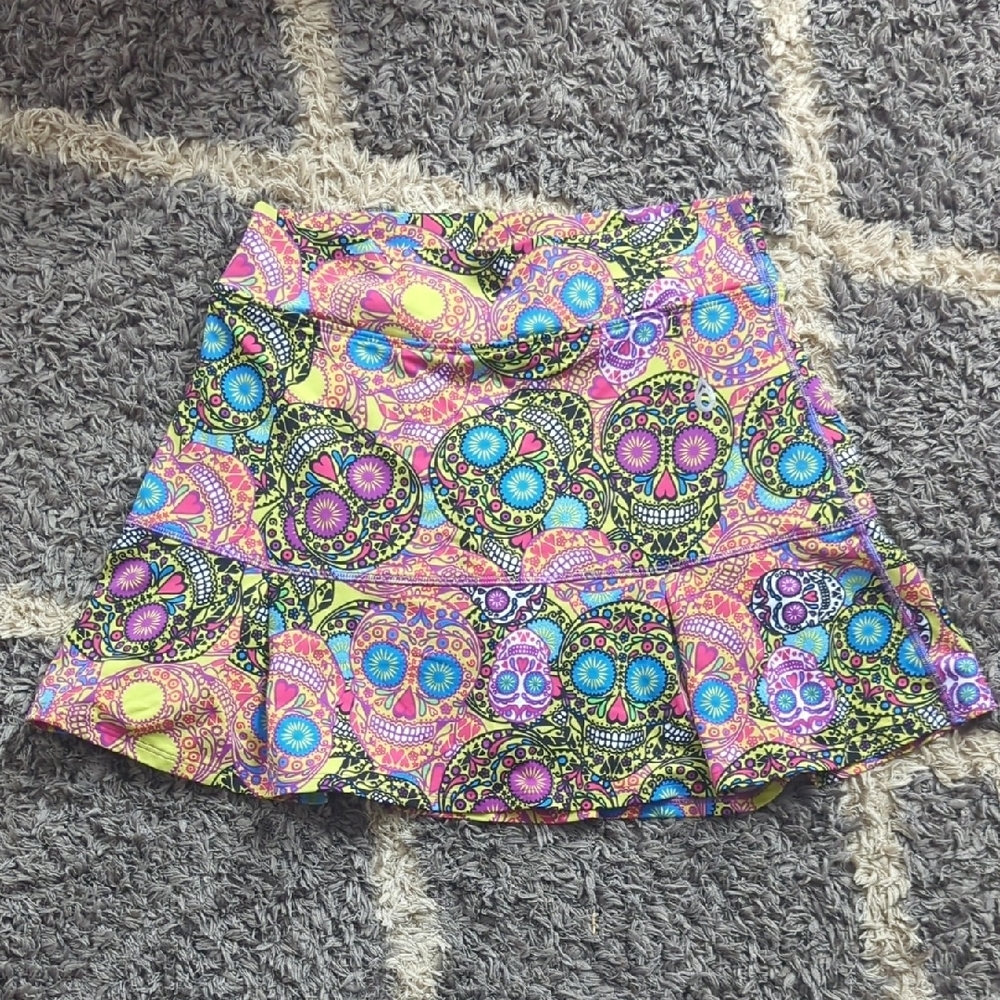 Donajo Fit Wear Colorful Abstract Sugar Skulls Golf Skort